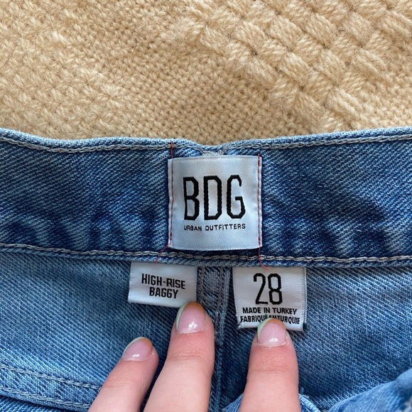 BDG high rise baggy jeans! - Picture 2 of 3